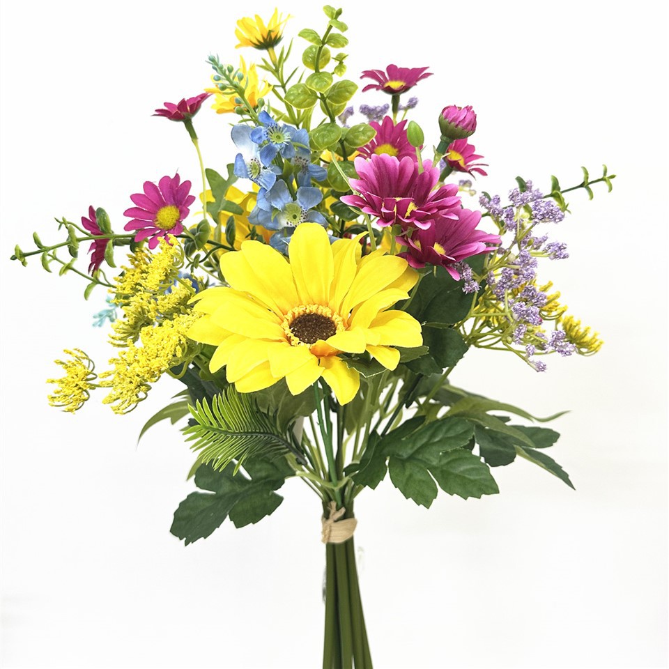 Fronta fiore in finta fiore del fascio di primavera